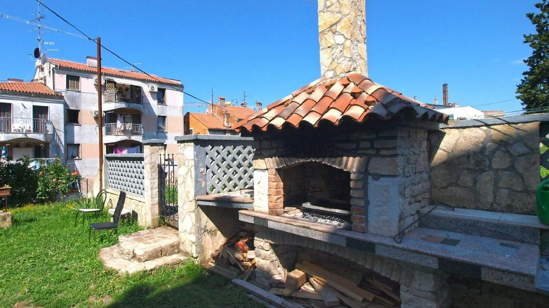 Ferienwohnung Fuer 2 Personen Ca 28 Qm In Pula, Istrien Istrische Riviera 0*, Pula